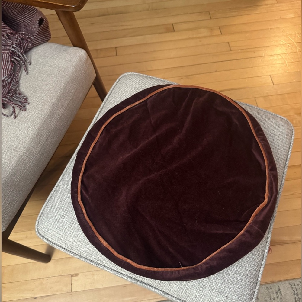 Schoolhouse Velvet Piped Pillow Cover
